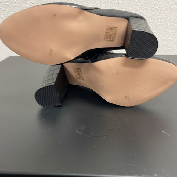 Women’s Boots - Picture 4 of 4